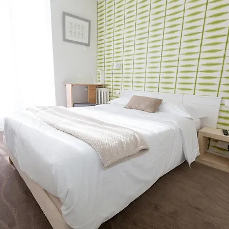 Hotel Cit'hotel Les Alizes 2*