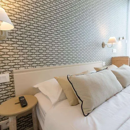 Hotel Cit'hotel Les Alizes 2*